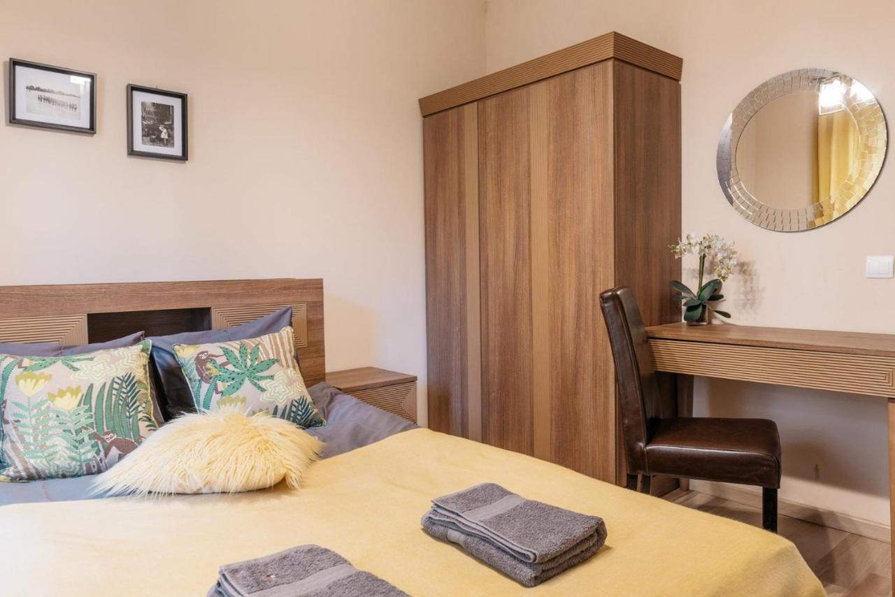 Wawel Apartments - Loftaffair كراكوفيا المظهر الخارجي الصورة